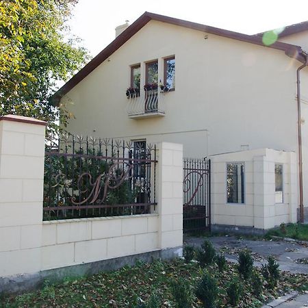 Hotel Mp Lviv Extérieur photo