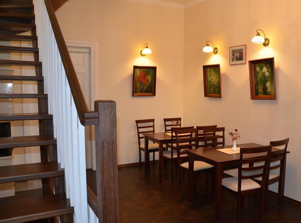 Hotel Mp Lviv Extérieur photo